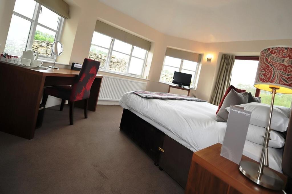 The Frogmill Hotel Shipton (Gloucestershire) Quarto foto
